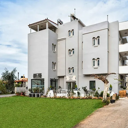 Ikaros Hotel apartamentowy *
